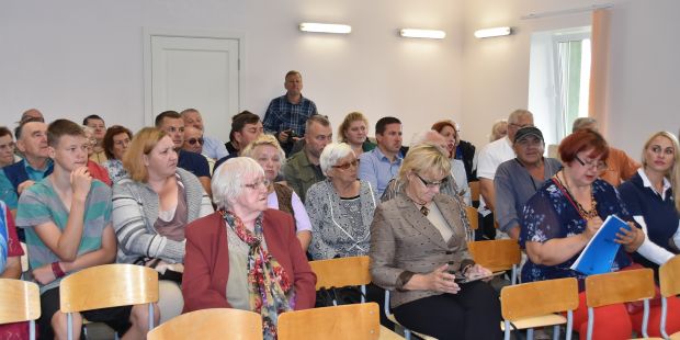 Pensionāri eksaminē 13. Saeimas vēlēšanu kandidātus
