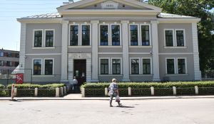 Городской библиотеке и Народному дому приказано освободить здания, не предоставив подходящих для работы помещений