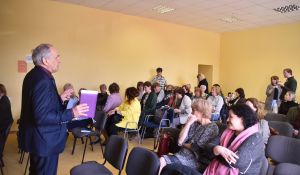 Jēkabpils Valsts ģimnāzijas skolotāji satraukti par renovācijas apstāšanos un šā brīža sliktajiem darba apstākļiem 